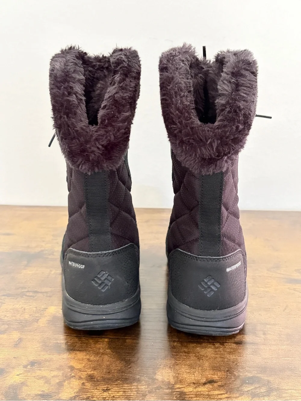 Columbia Women's Black Suede Faux-Fur Lace-Up Winter Boots